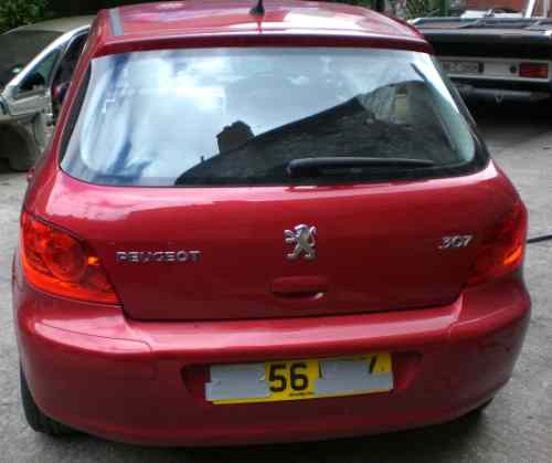 Peugeot 307 Wiper Front Passengers Side -  - Peugeot 307 2006 Petrol 1.6L Engine Code FX6N Manual 5 Speed 5 Door Electric Mirrors, Electric Windows Front, Alloy Wheels 16 inch, Wine